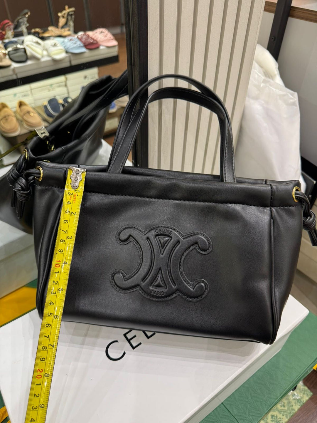 Clin famous brand bag