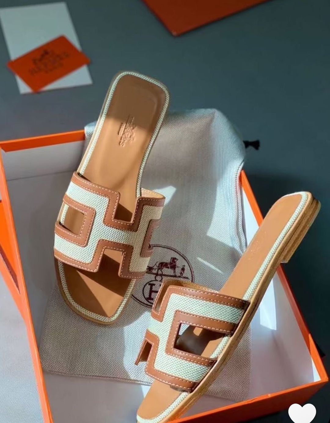 Hermes slipper