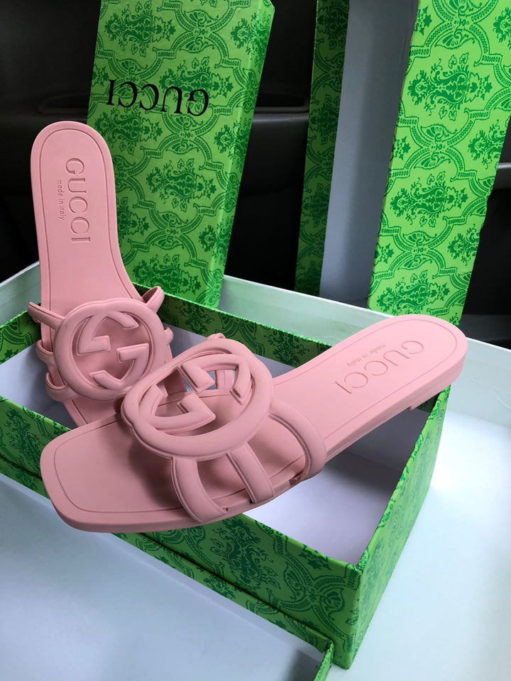 Gucci slippers with box high quality