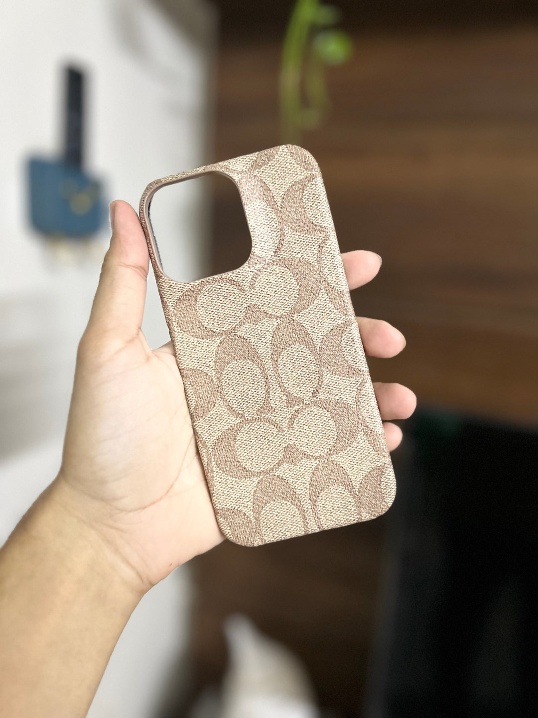 Famous brand New Limited Edition Iphone Cover
