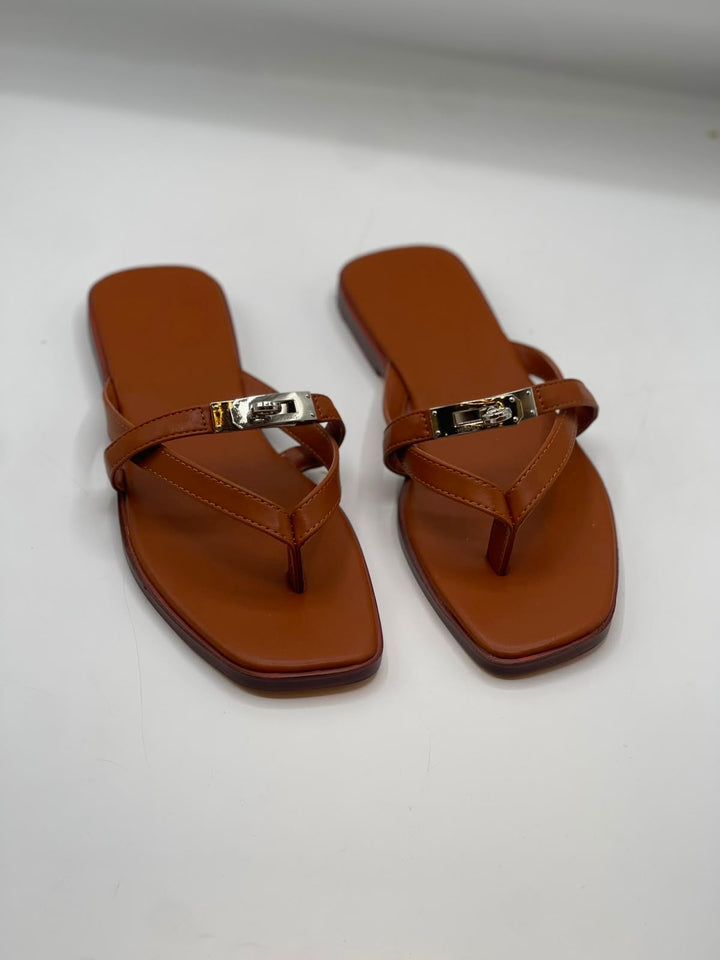 H brand slipper