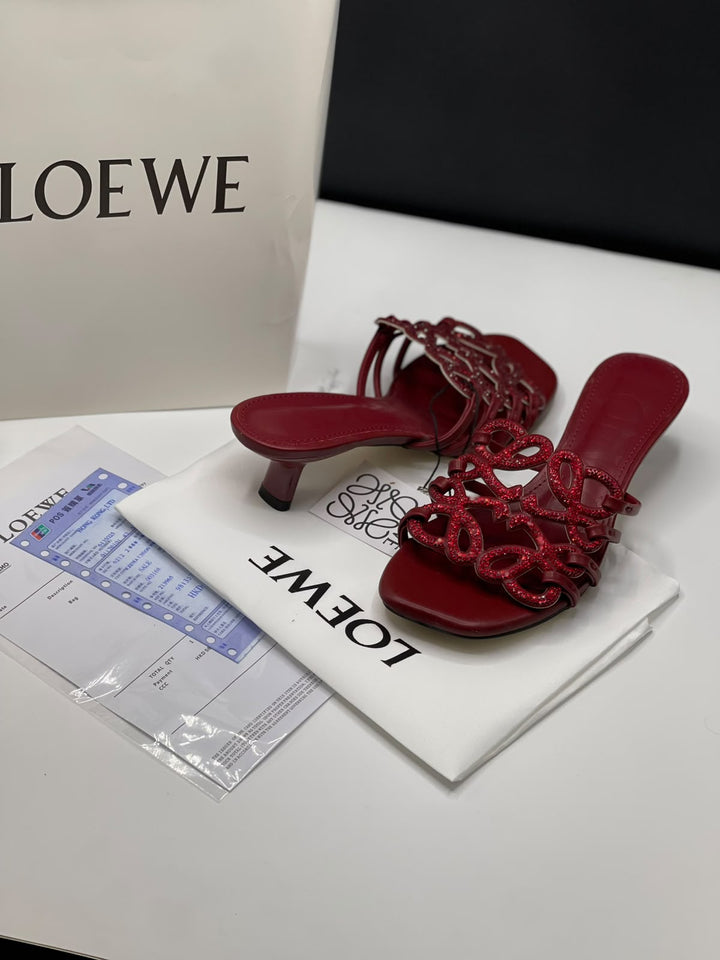 Lowe heel
