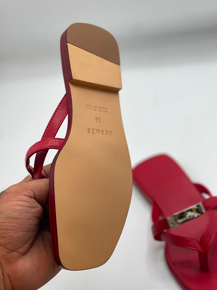 H brand slipper