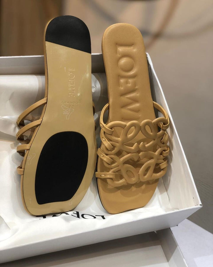 Lowe slipper
