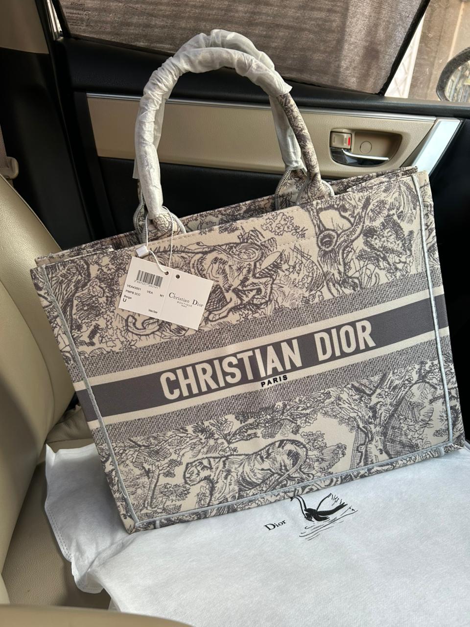 C-d tote bag