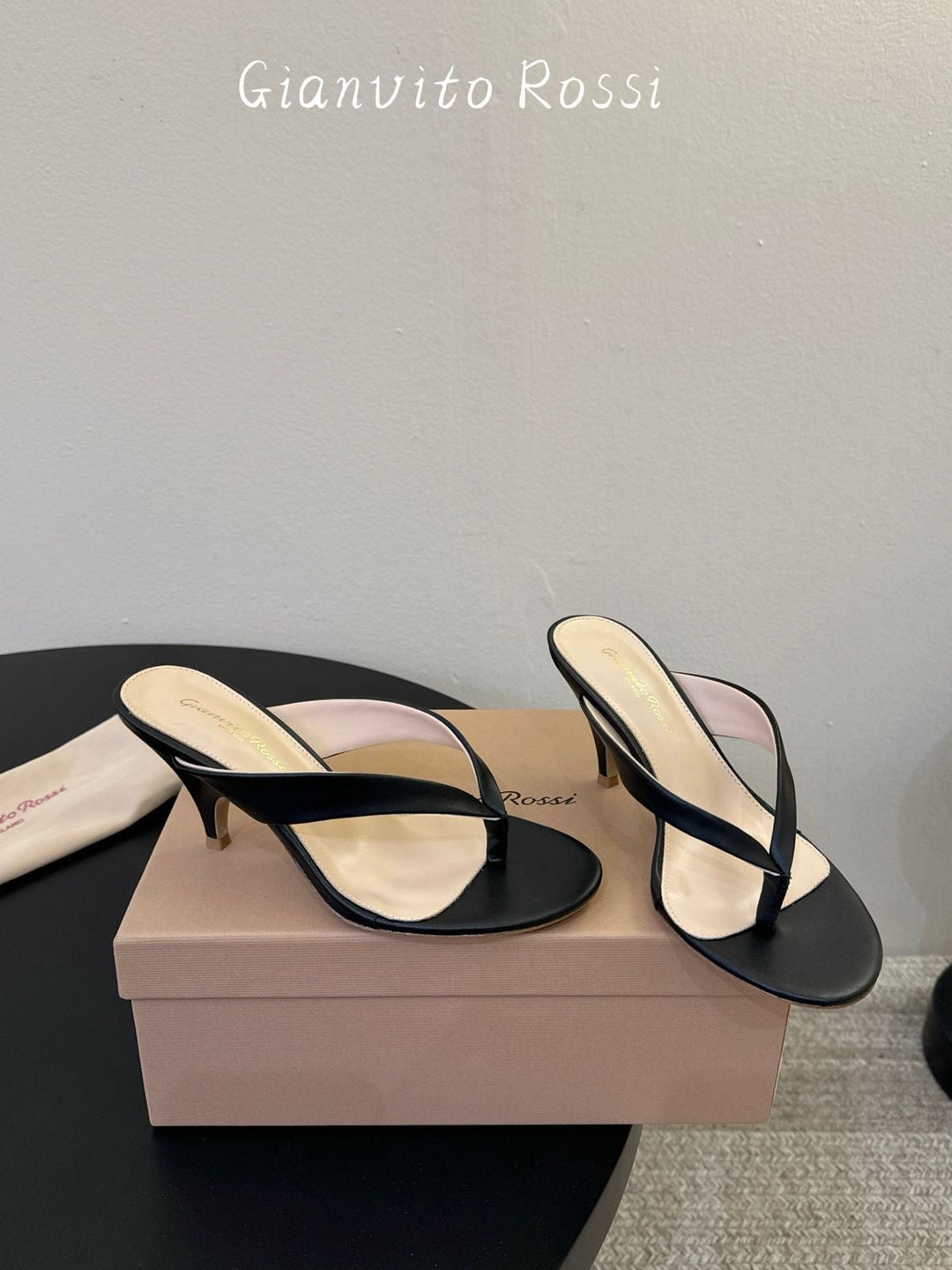 Gian vito R famous brand heel