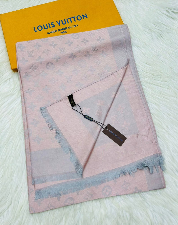 Lv  scarf