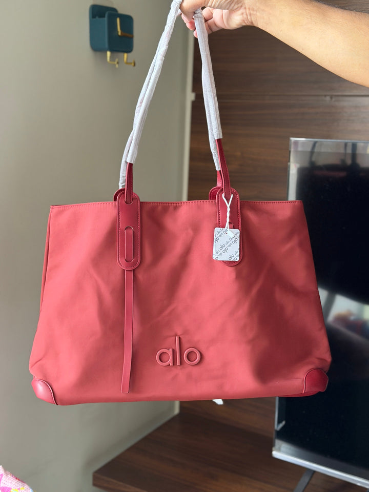 alo brand bag
