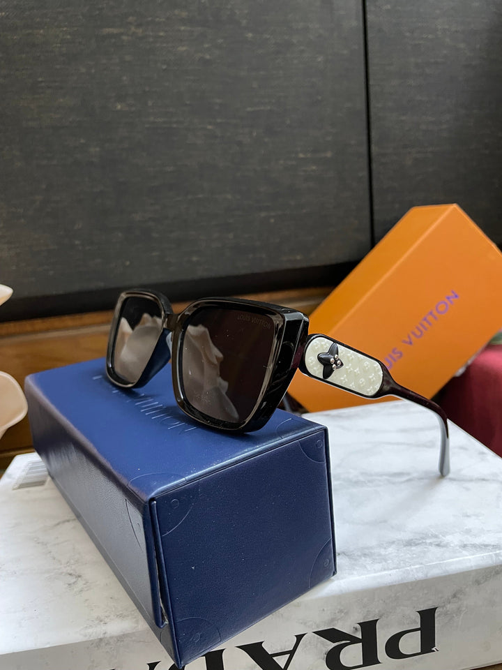 L-v Black limited edition 2025 sunglasses