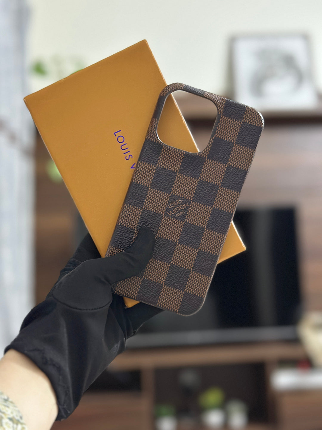 iphone cover famous brand(lv)