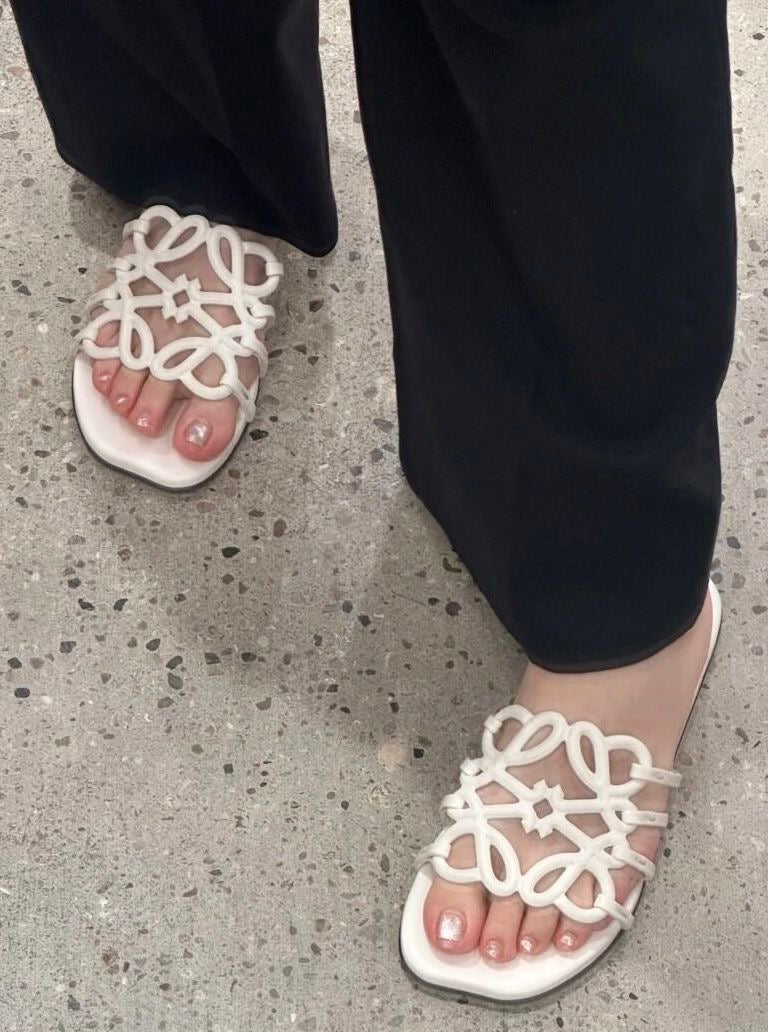 Lowe slipper