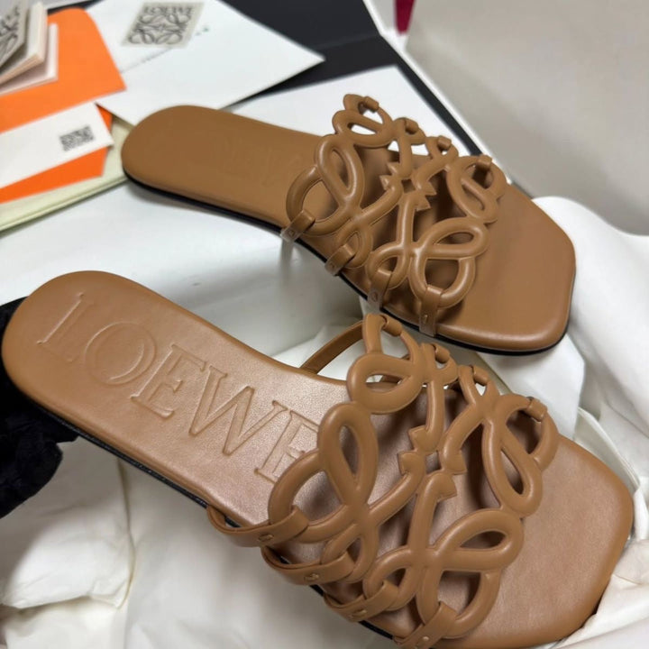 Loewe slipper