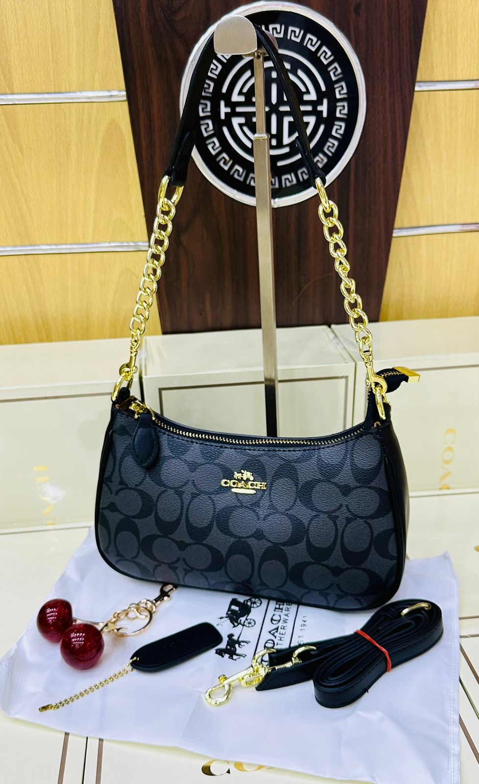Coach shoulder bag