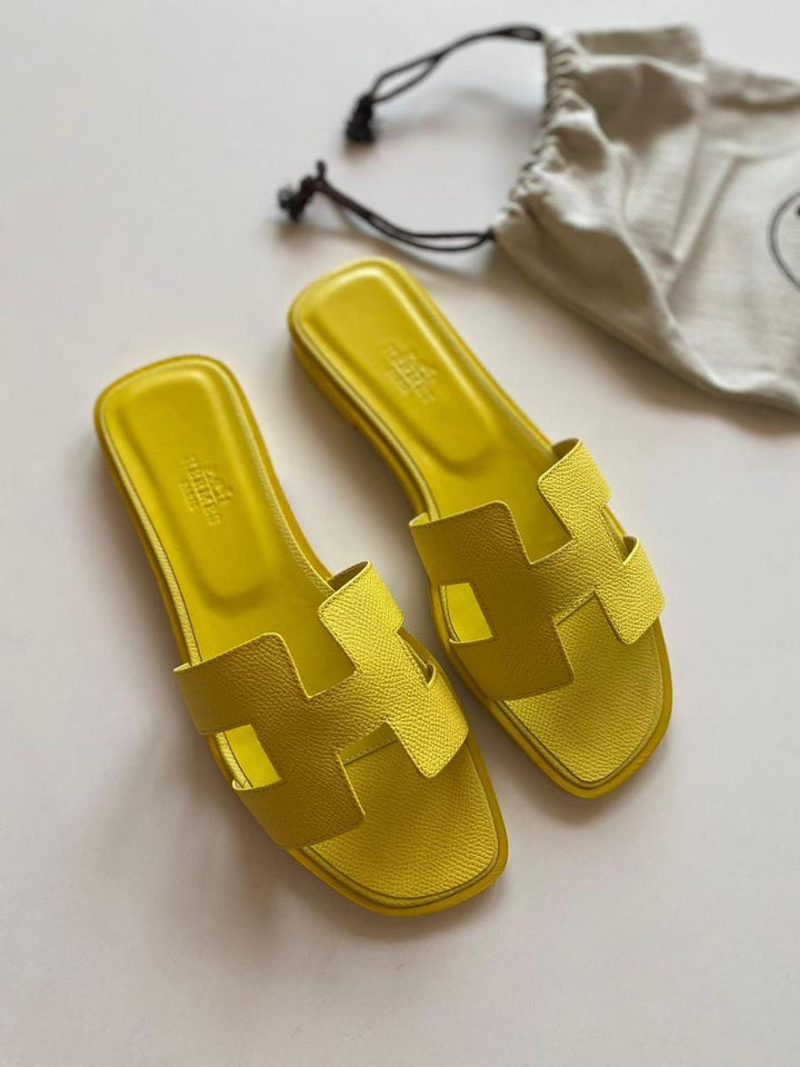 Hermes slipper