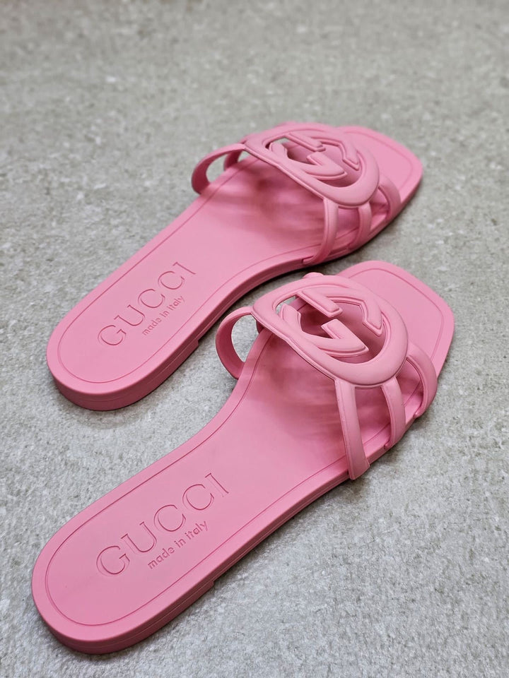 G slippers