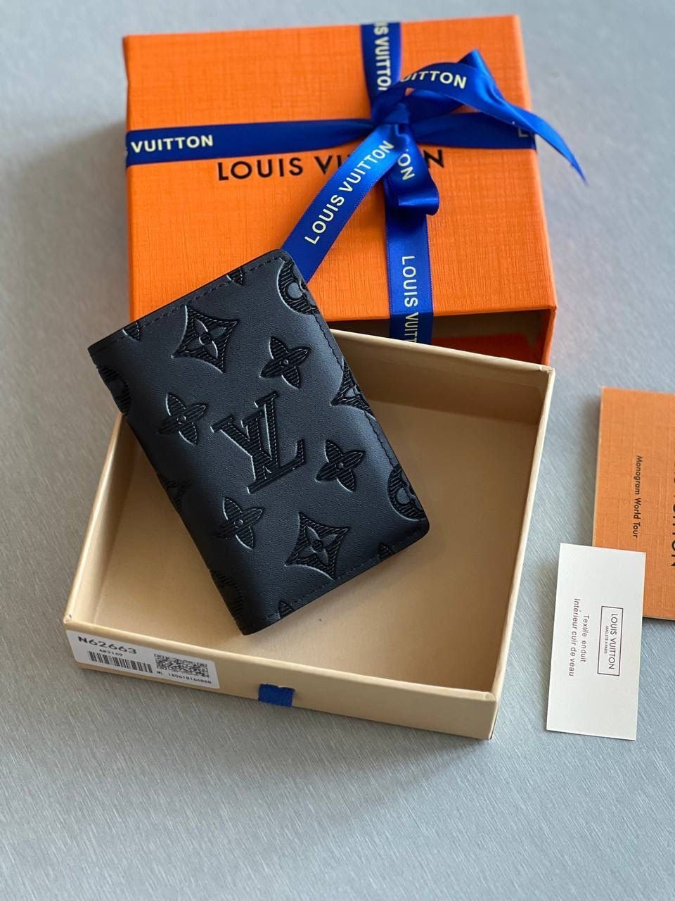 Lv passport cover