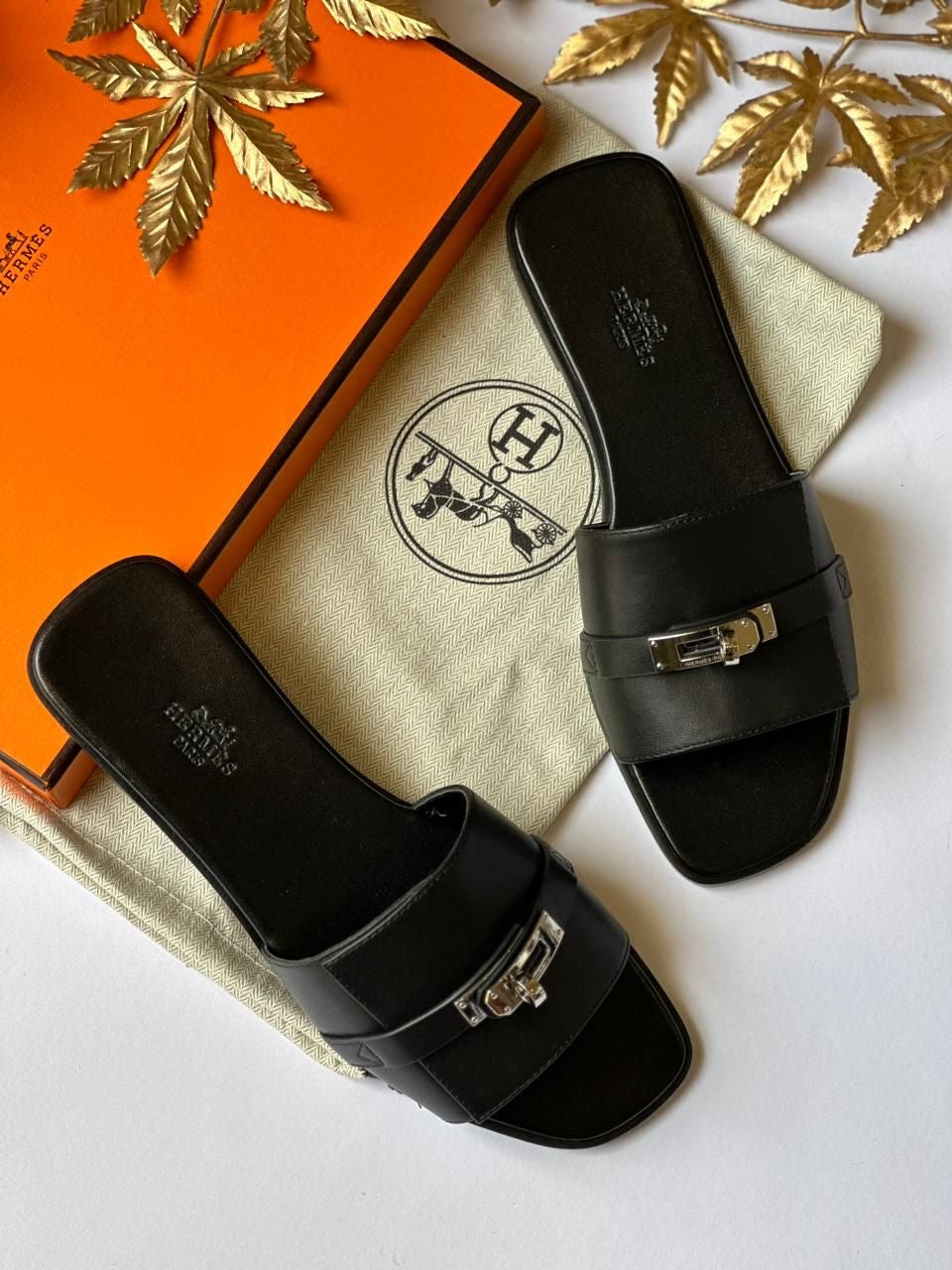 Hermes slipper