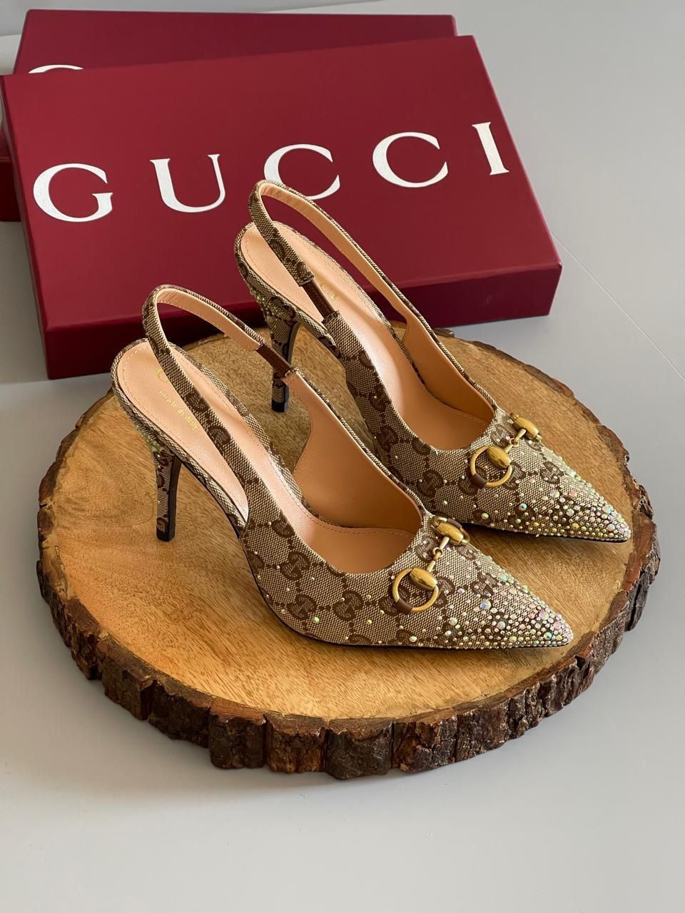 Guci heel