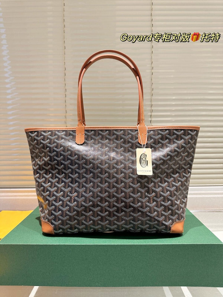 Goyard artois handbag